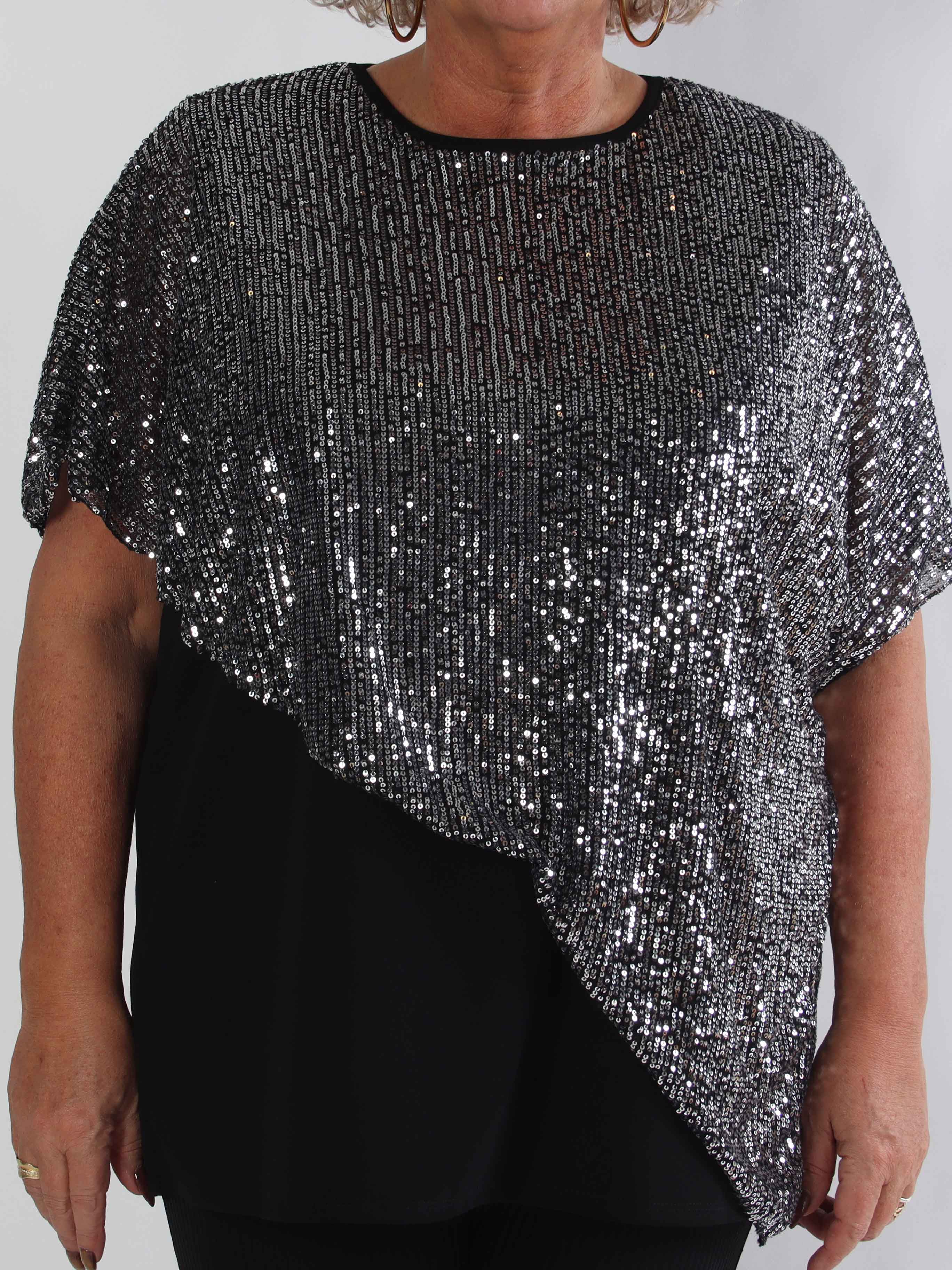 Aude - Plus size tunika med asymmetrisk pailletlag